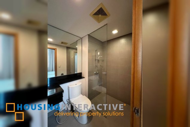 fully furnished 2br unit with parking for rent in park terraces