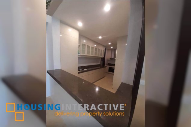 fully furnished 3br unit with parking for lease in grand hyatt residences