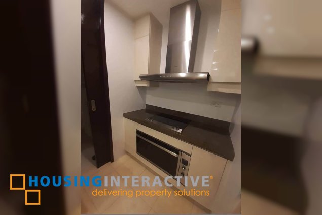 fully furnished 3br unit with parking for lease in grand hyatt residences