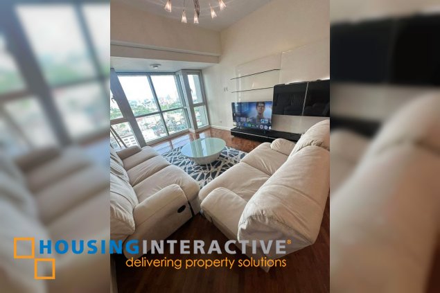 fully furnished 1br unit with parking for lease in the manansala