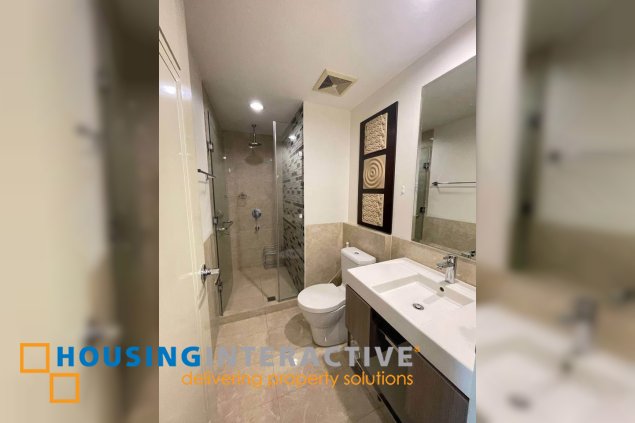 fully furnished 2br unit with parking for rent in edades tower