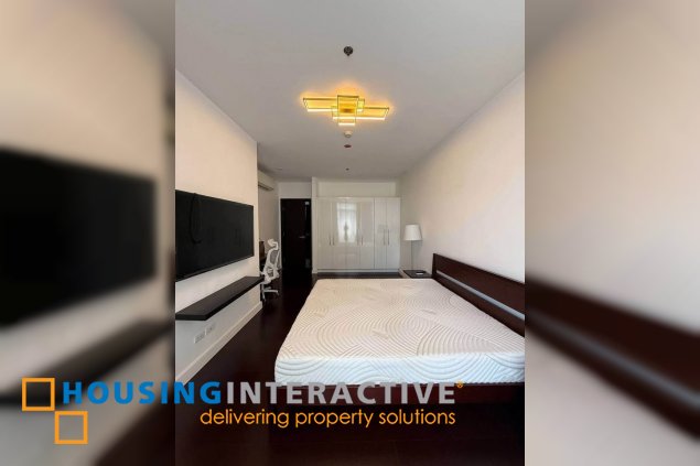 fully furnished 1br unit with parking for rent in east gallery place