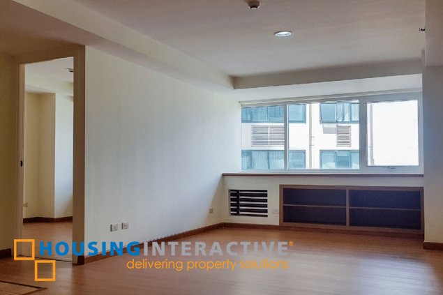 fully furnished 1br for sale in lee gardens