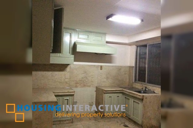 4br house for sale in san antonio village