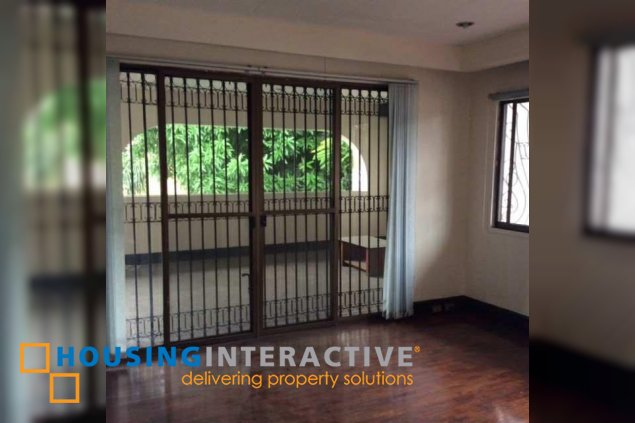 4br house for sale in san antonio village