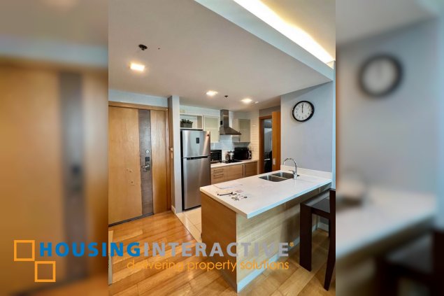2 bedroom unit for lease/rent in park terraces, makati