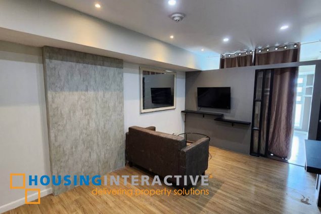 2 bedroom unit at kroma tower for lease/rent