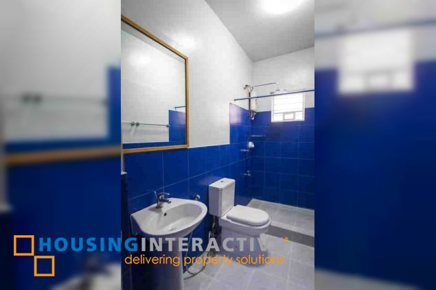 for sale 4br house in bo. kapitolyo pasig city