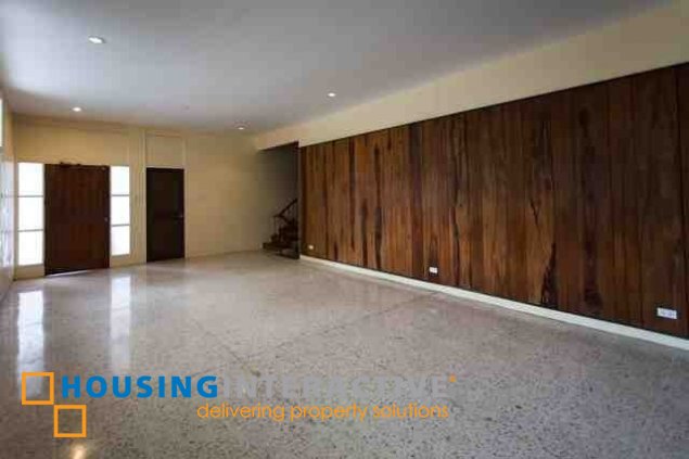 for sale 4br house in bo. kapitolyo pasig city