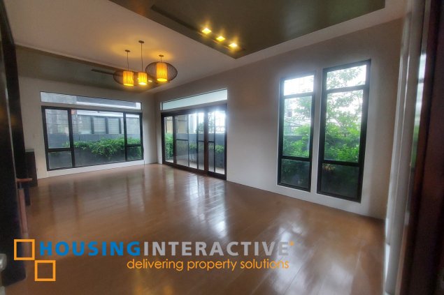 for sale or rent 6br house at metropoli libis qc