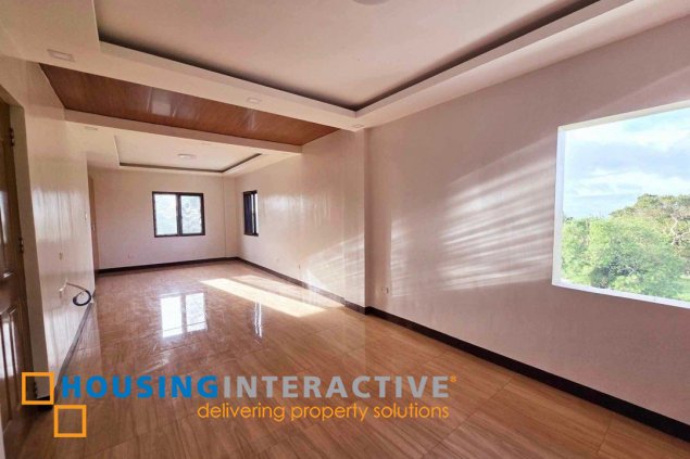 brand new tagaytay corner house for sale