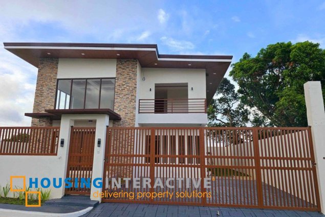 brand new tagaytay corner house for sale