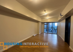 for sale:  1br park triangle