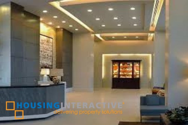 furnished 2br with parking for rent in one rockwell east