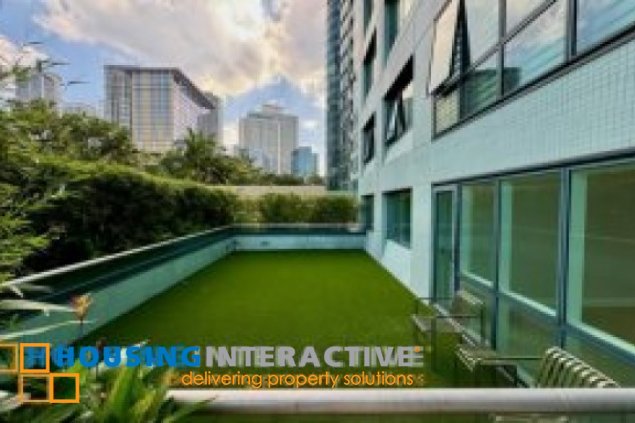 for rent furnished 1br with parking in hidalgo place