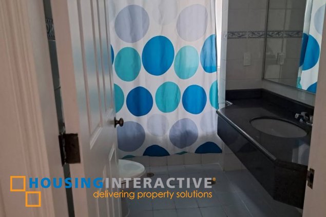 semi-furnished 3br unit with parking for lease in regency at salcedo