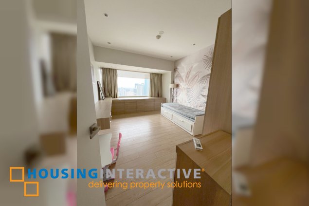 2br one shangri-la place fully furnished with parking