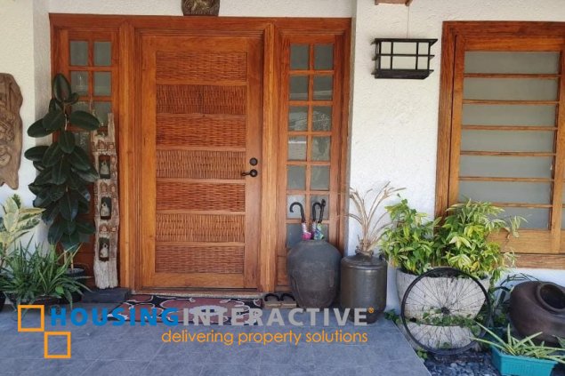 ayala alabang 4br with parking corner house for sale