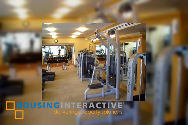 semi furnished 3br with parking for sale in makati