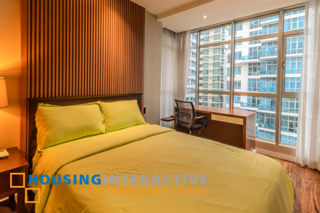 for lease – crescent park residences, bgc