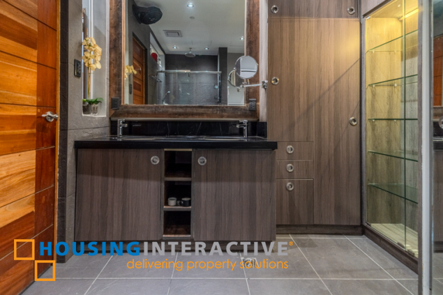 for lease – crescent park residences, bgc