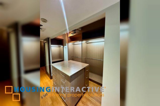 for rent:3br + den at pacific plaza towers