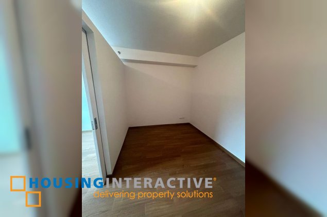 bare 1br unit for sale in the rise