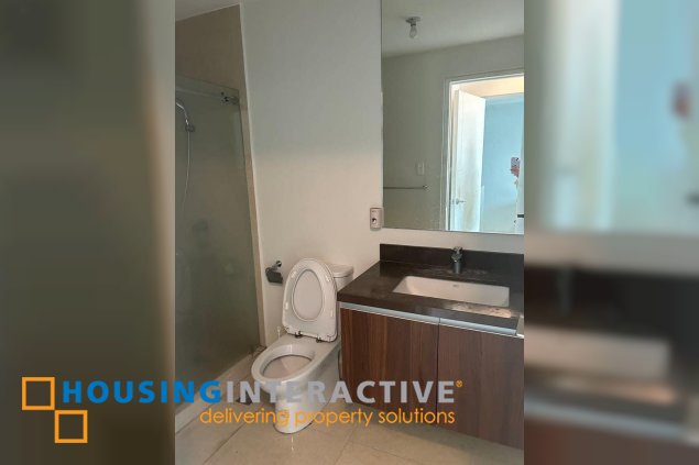 fully furnished 1br unit for sale in shang salcedo place