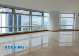 for sale 3br with parking slots in two roxas triangle