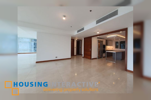 for sale 3br with parking slots in two roxas triangle