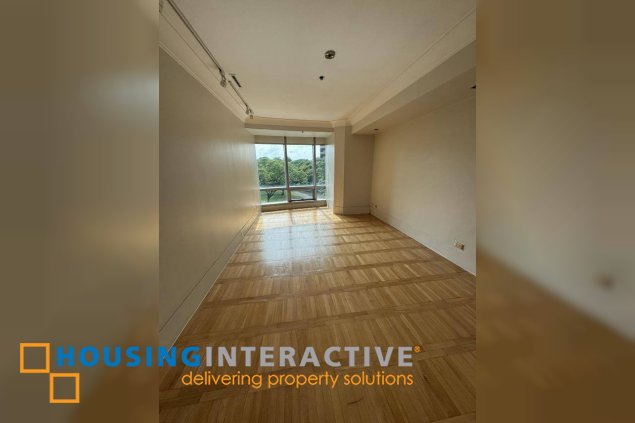 semi-furnished 2br unit with parking for lease in one mckinley place