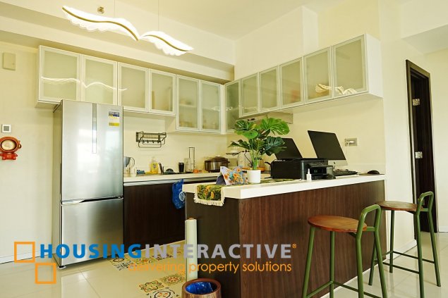 fully furnished 3br unit for sale in the trion towers