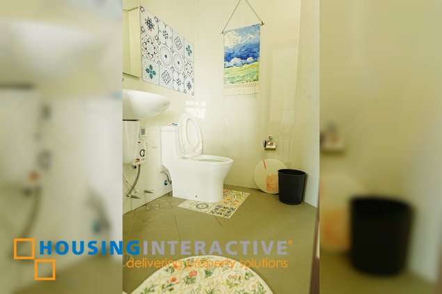 fully furnished 3br unit for sale in the trion towers