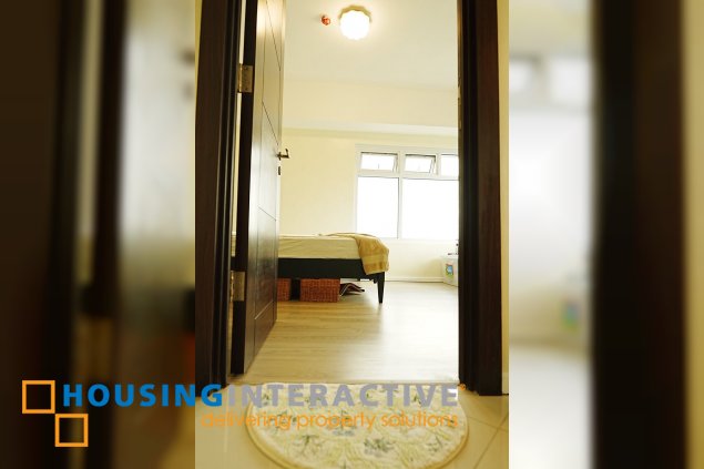 fully furnished 3br unit for sale in the trion towers