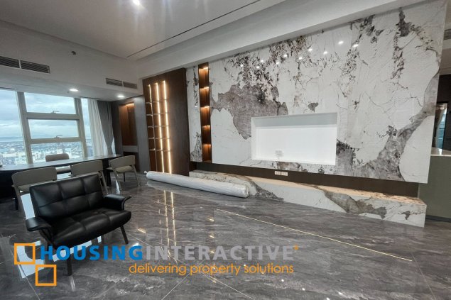 fully furnished 4br unit with parking for lease in grand hyatt residences