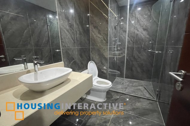 fully furnished 4br unit with parking for lease in grand hyatt residences