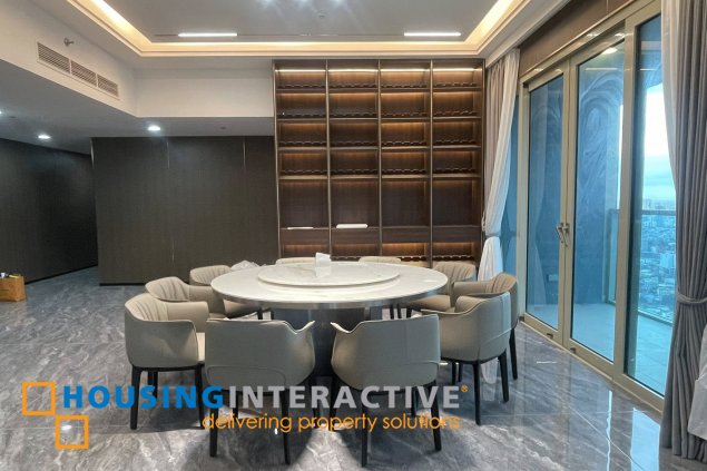 fully furnished 4br unit with parking for lease in grand hyatt residences