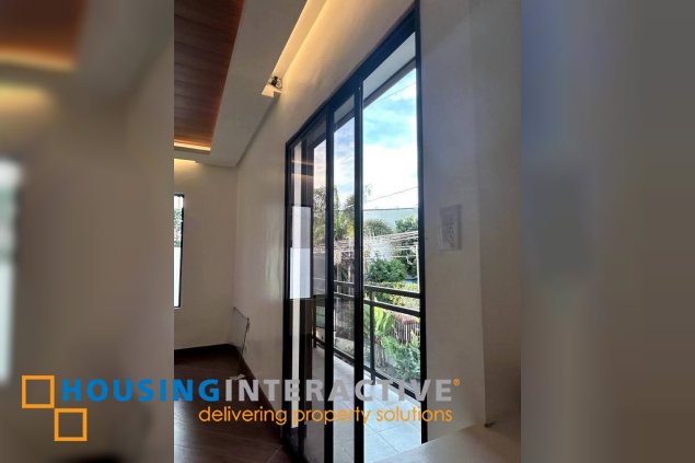 for sale 2-storey single detached 3br with parking in muntinlupa