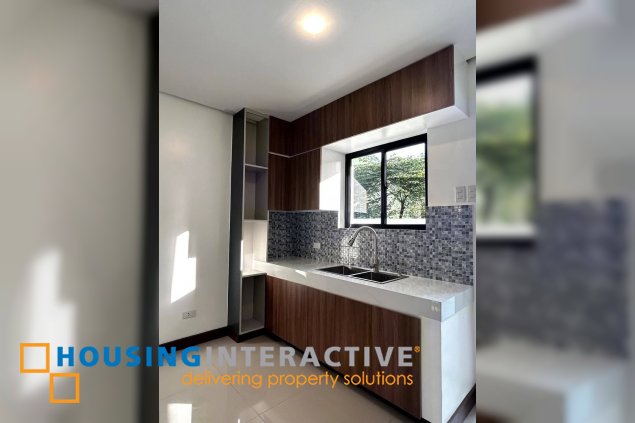 for sale 2-storey single detached 3br with parking in muntinlupa