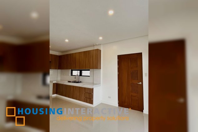 for sale 2-storey single detached 3br with parking in muntinlupa