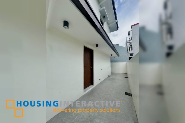 for sale 3-storey single detached 3br with parking in muntinlupa