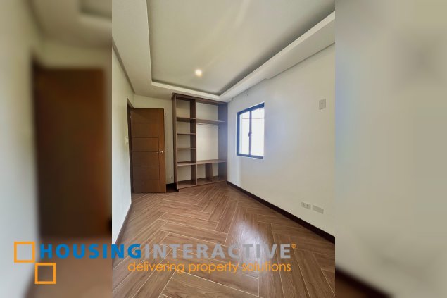 for sale 3-storey single detached 3br with parking in muntinlupa