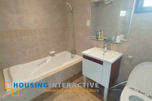 semi furnished townhouse 3br for rent in greenmeadows