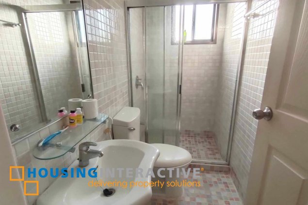 semi furnished townhouse 3br for rent in greenmeadows