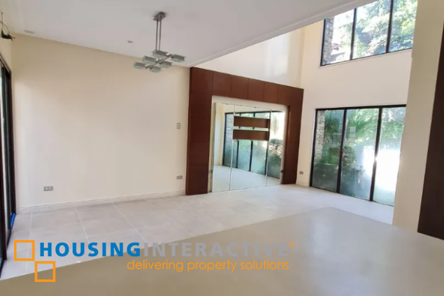 semi furnished townhouse 3br for rent in greenmeadows