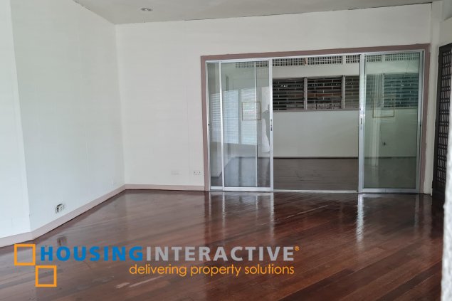 bare house 5br for lease in blue ridge b