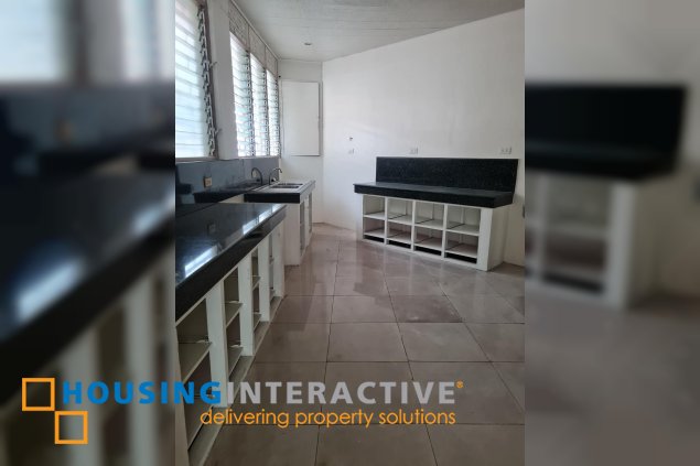 bare house 5br for lease in blue ridge b