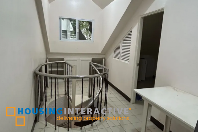 partially furnished bungalow house for lease in blue ridge b