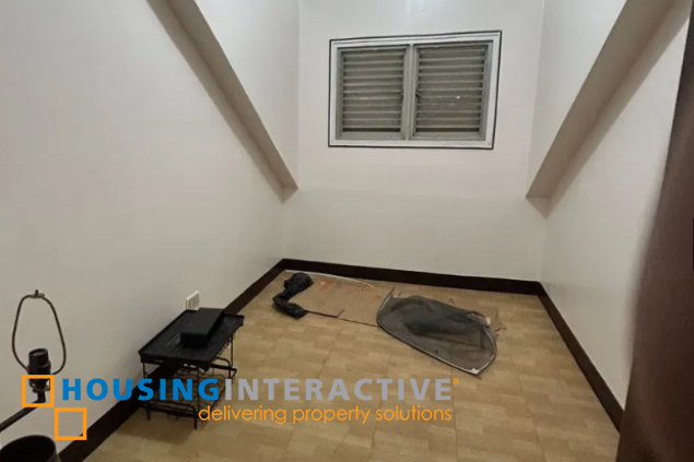 partially furnished bungalow house for lease in blue ridge b