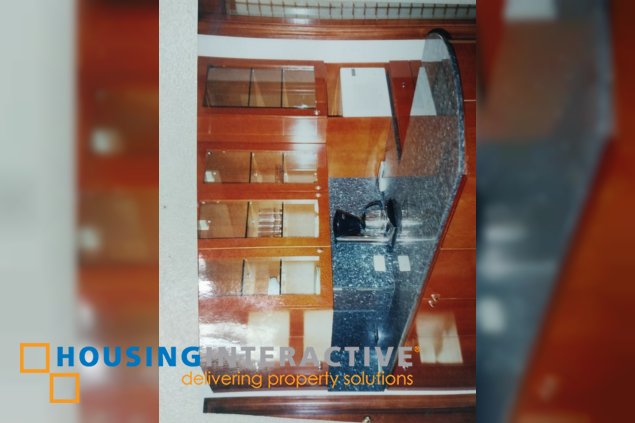 3br penthouse unit for lease in alpha salcedo